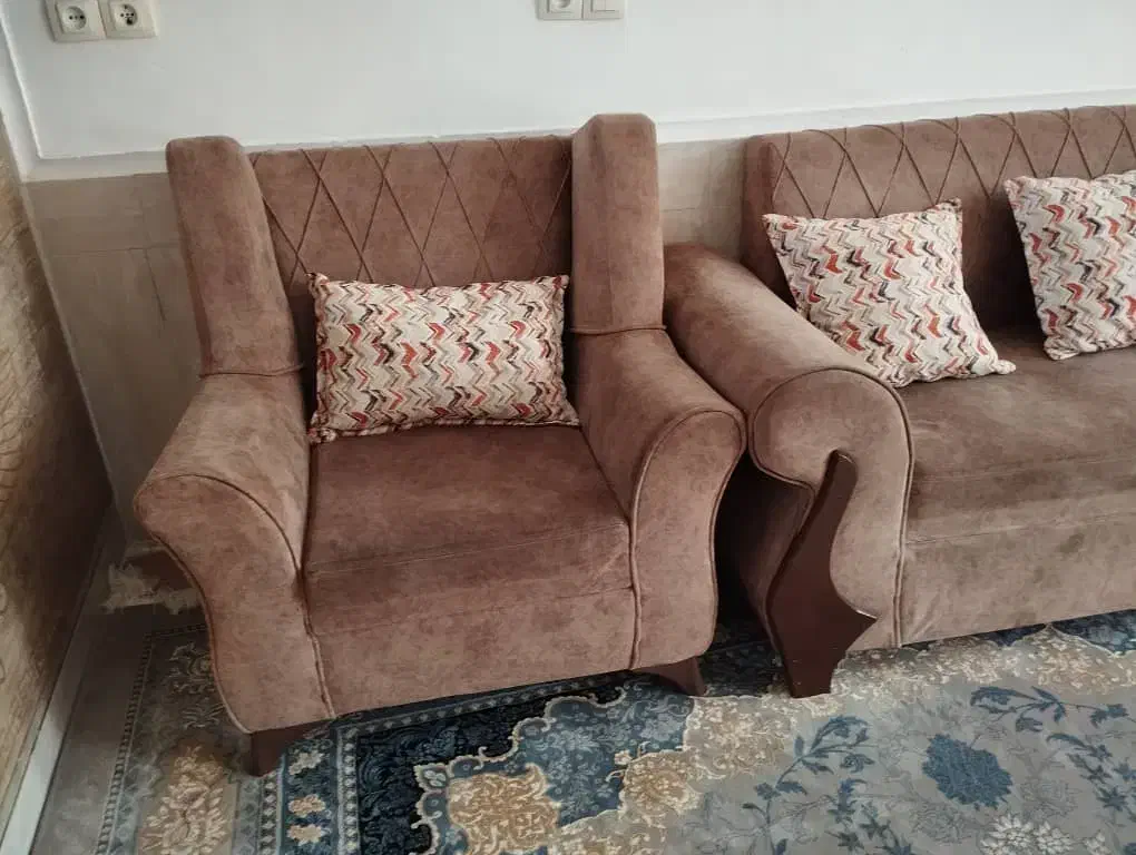 مبل هفت نفره|مبلمان خانگی و میز عسلی|شیراز, داریون|دیوار