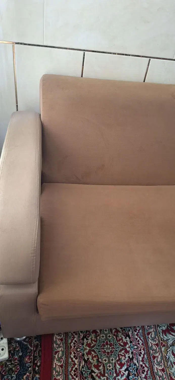 مبل تخت شو|مبلمان خانگی و میز عسلی|سیرجان, |دیوار