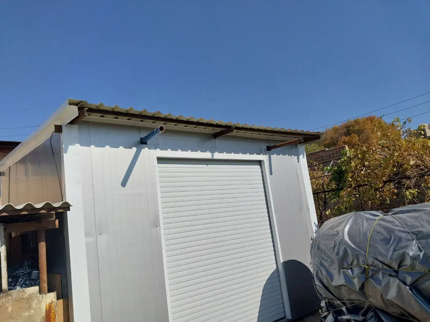 جوشکاری و شیروانی کوبی|خدمات پیشه و مهارت|خسروشاه, |دیوار