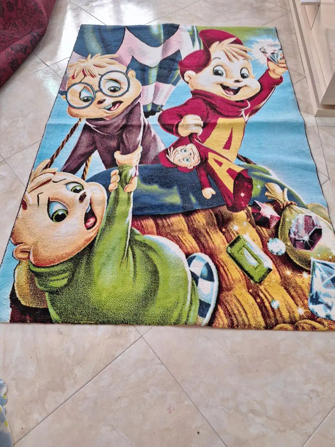 گلیم|فرش|کرج, مهرویلا جنوبی|دیوار