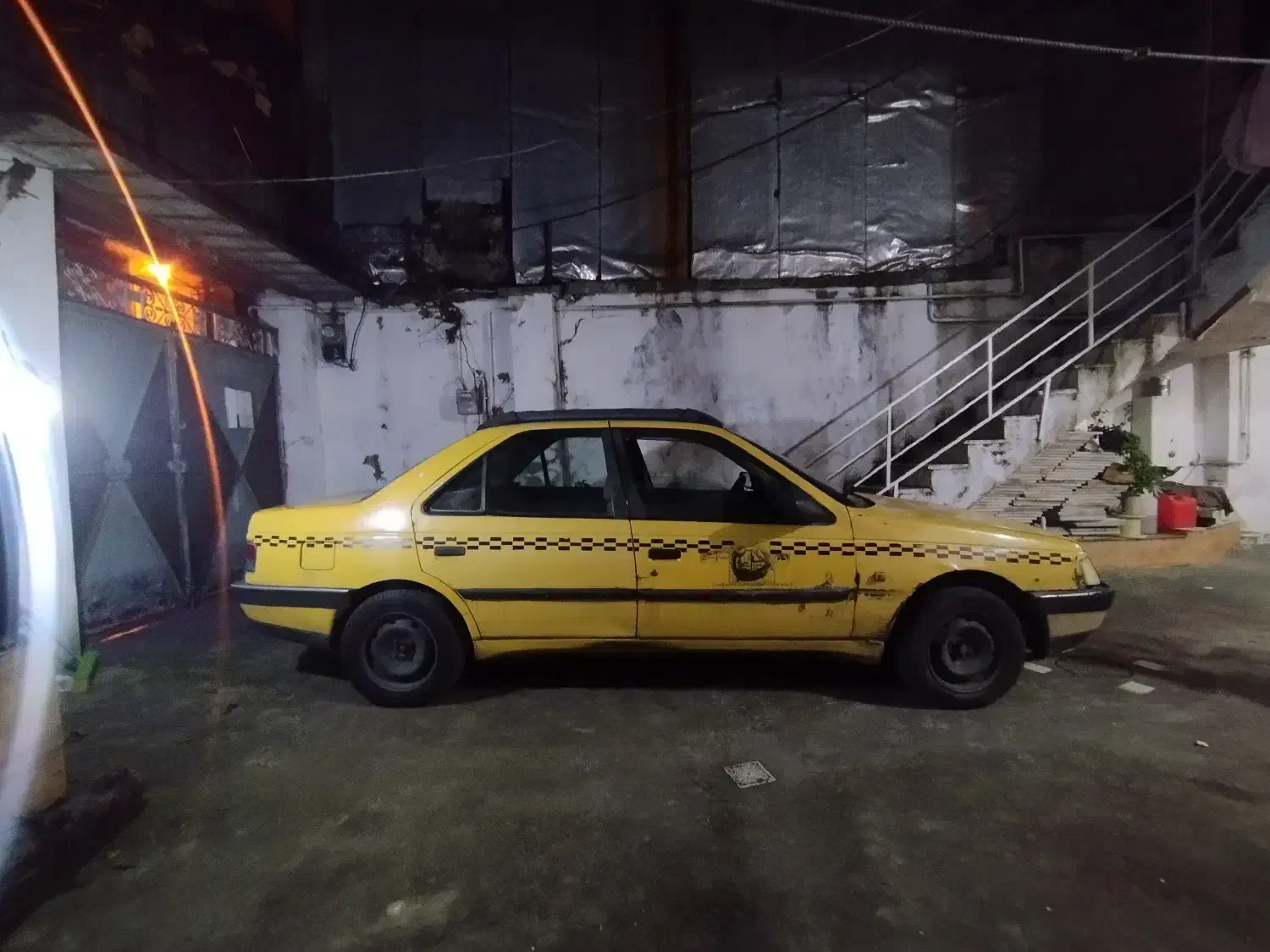 تاکسی رشت|خودرو سواری و وانت|رشت, آب و برق|دیوار