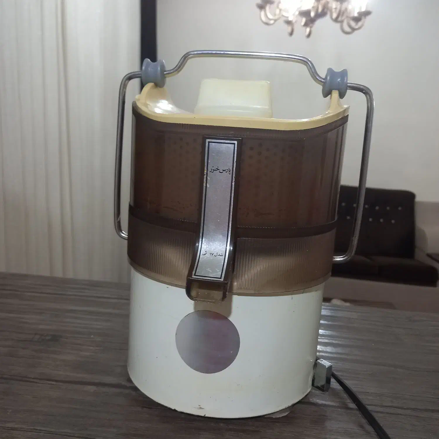 آب میوه گیری پارس خزر|آبمیوه‌گیر و آب‌مرکبات‌گیر|اندیشه, اندیشه فاز ۵|دیوار