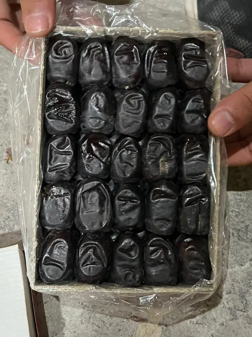 خرما|خوردنی و آشامیدنی|شیراز, آزادی|دیوار