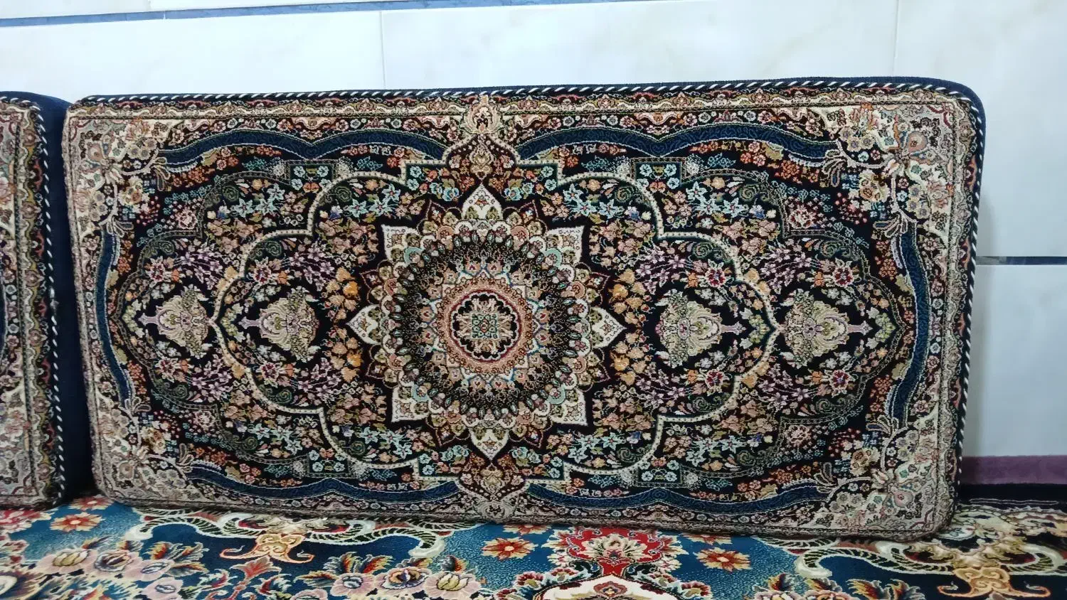 فرش ۱۲متری|فرش|قزوین, |دیوار