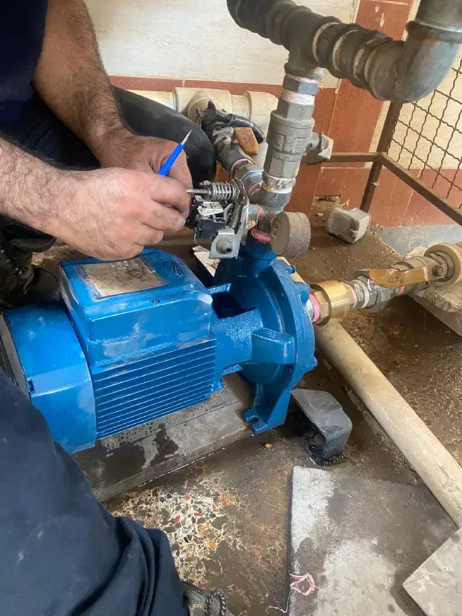 تعمیر پمپ آب در اهواز|خدمات پیشه و مهارت|اهواز, کیانپارس |دیوار