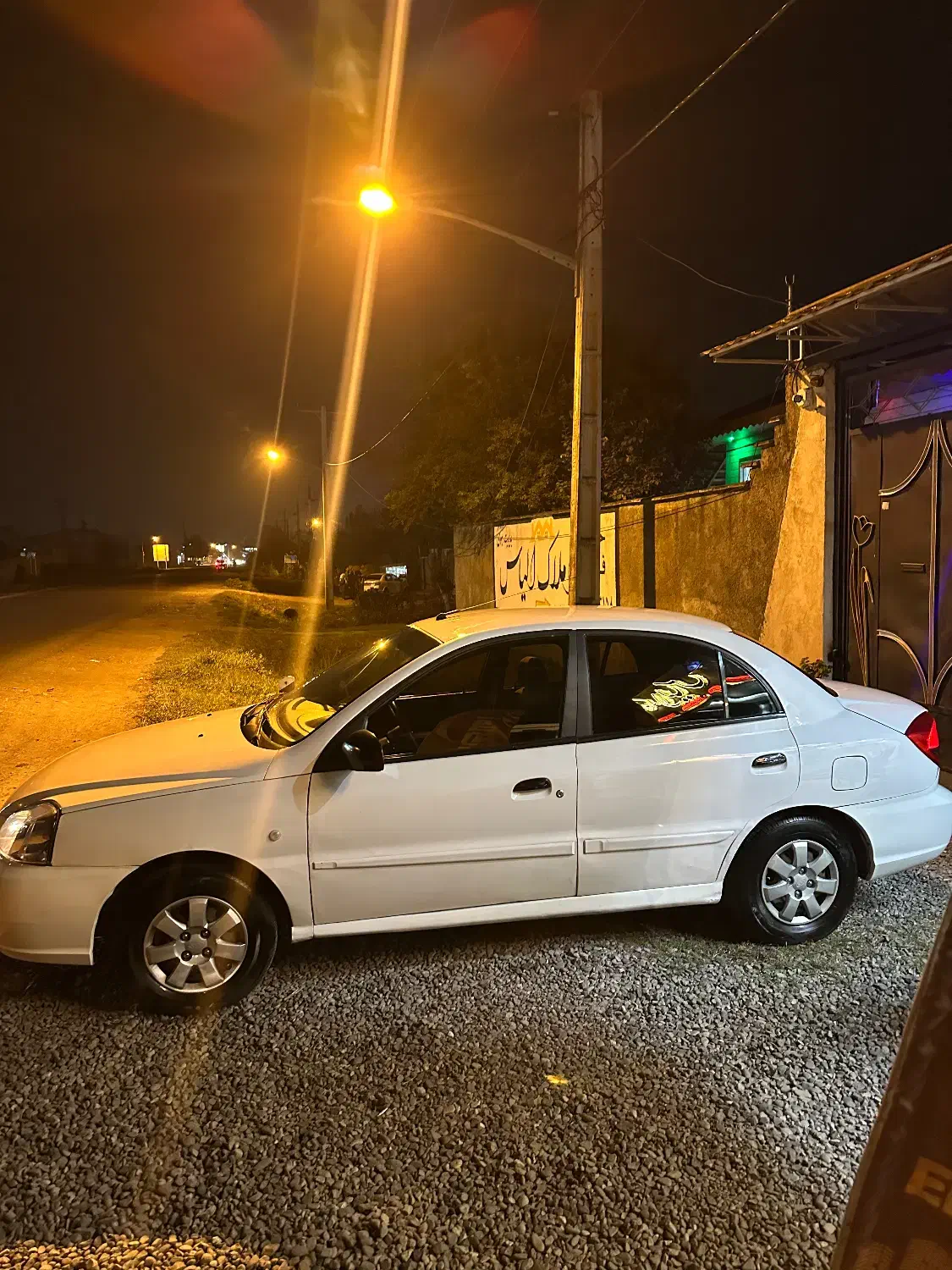 ریو مدل88سفید 180تا کار|خودرو سواری و وانت|رشت, یخسازی|دیوار