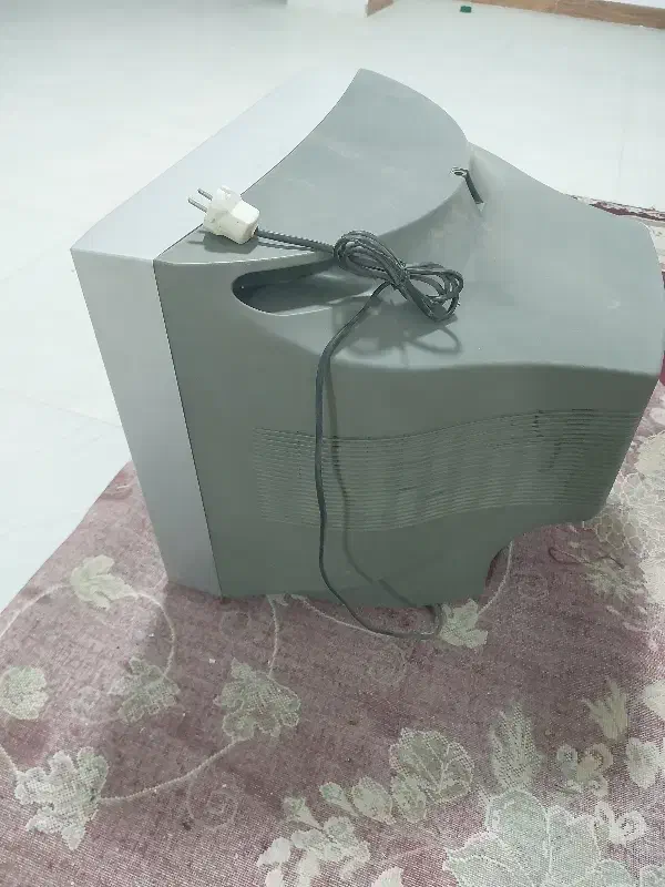 تلویزیون ۲۱ اینچ صنام|تلویزیون و پروژکتور|مبارکه, |دیوار