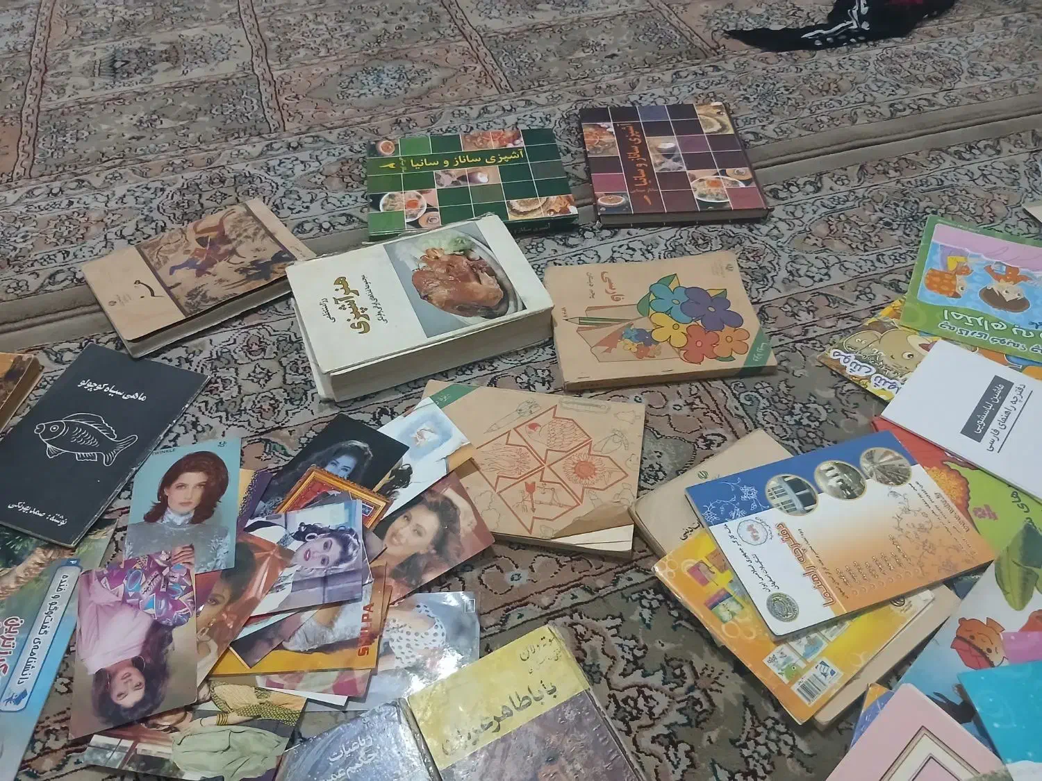 کتاب دهه ۳۰تا ۶۰|کتاب و مجله تاریخی|نجفآباد, شیخ آباد|دیوار