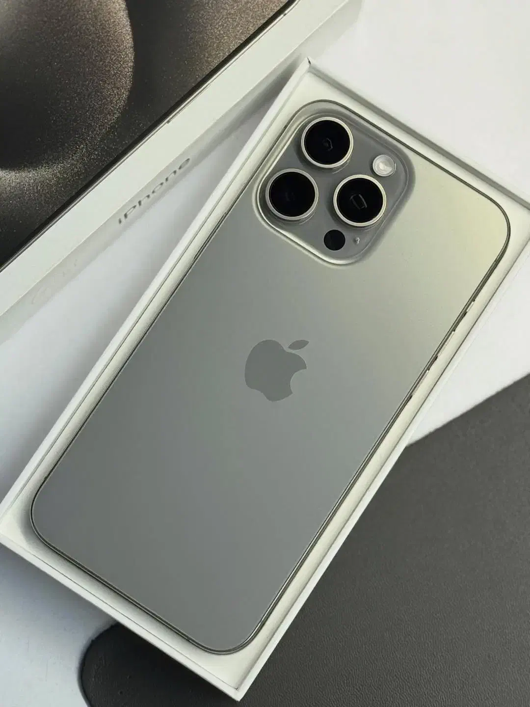 iPhone 15 Pro Max Natural Titanium|موبایل|بوشهر, |دیوار