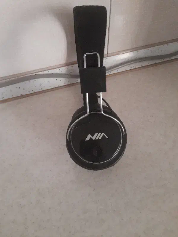 هدفون|پخش‌کننده همراه|ری, شهید غیوری (ابن باویه)|دیوار