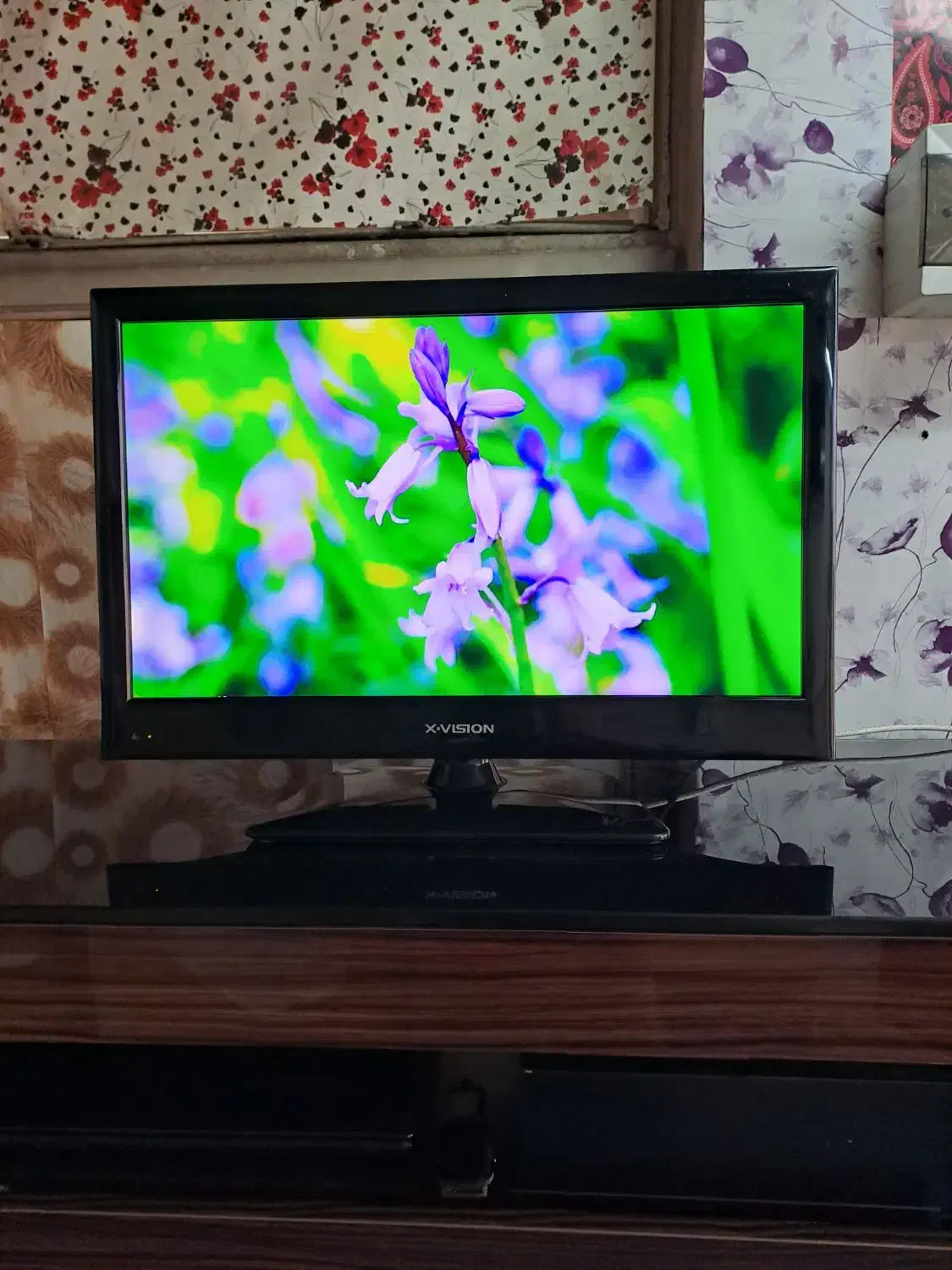 ال ای دی ۲۲ و ۲۴ ایکسویژن و سونی گیرنده سرخود|تلویزیون و پروژکتور|مشهد, سراب|دیوار