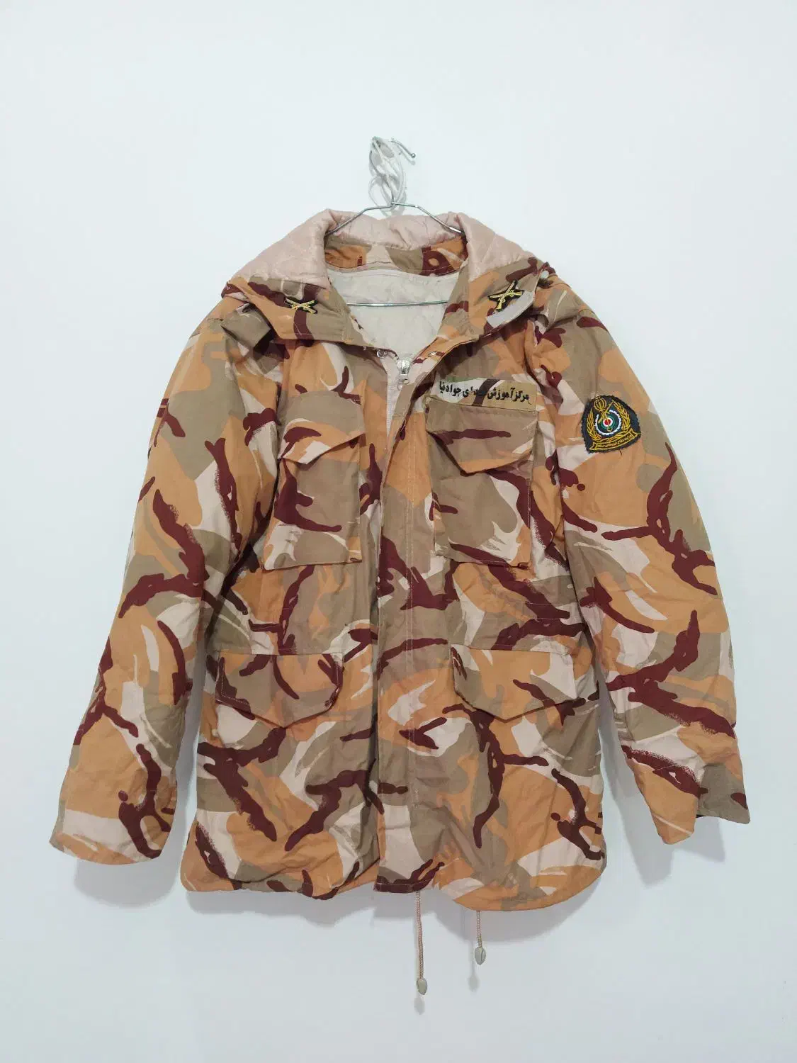 لباس نظامی (سربازی)|لباس|پردیس, فاز ۲|دیوار