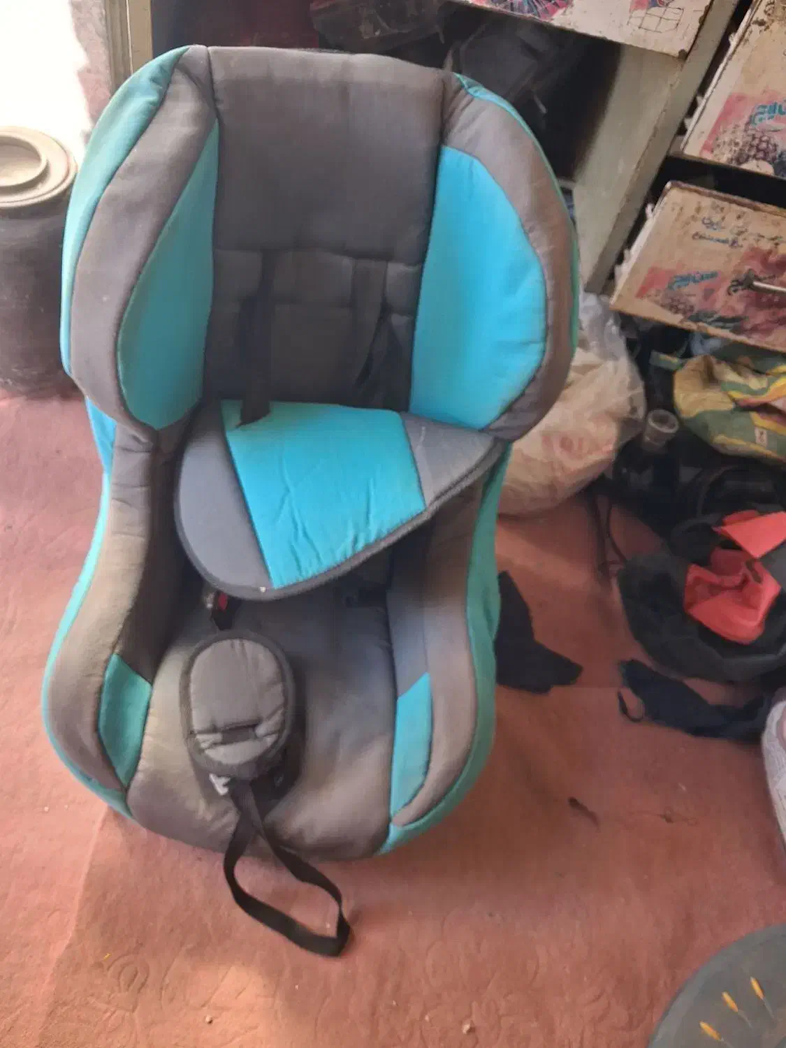 صندلی کودک|تخت و صندلی بچه|زاهدان, |دیوار