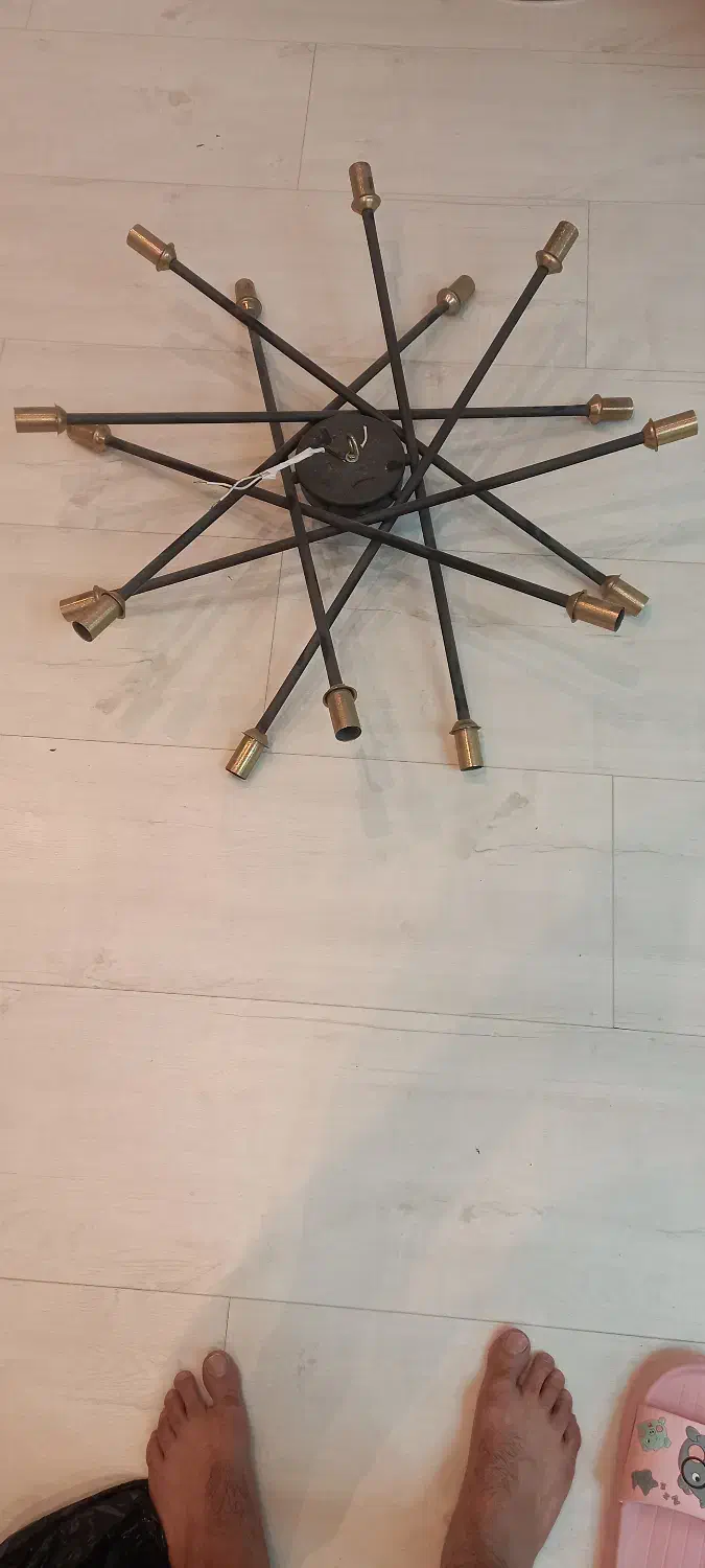 چهار عدد لوستر|لوستر و چراغ آویز|اصفهان, سرشبادران|دیوار