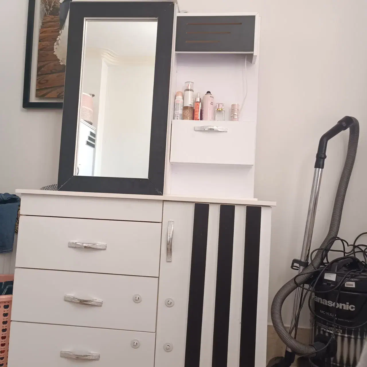 سرویس خواب|تخت و سرویس خواب|سیرجان, |دیوار