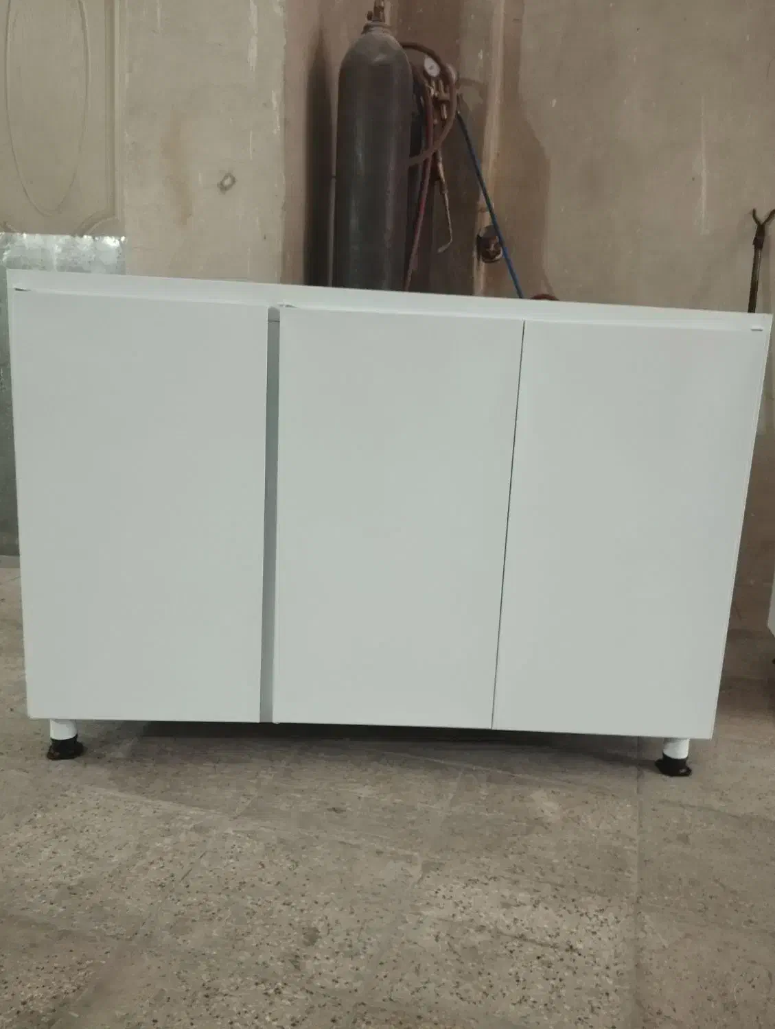 تولید کننده انواع‌کابینت فلزی  پذیرش انواع سفارشات|مصالح و تجهیزات ساختمان|تهران, شهرک رضویه|دیوار