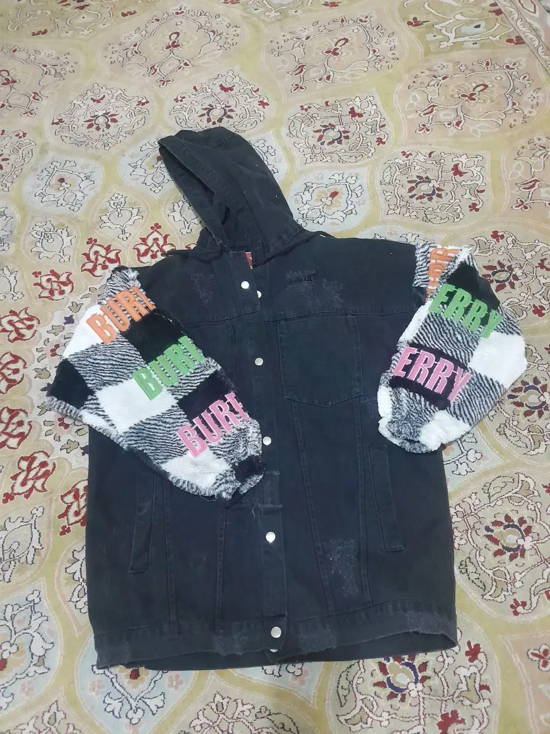 کت لی زنانه|لباس|پرند, فاز ۶|دیوار