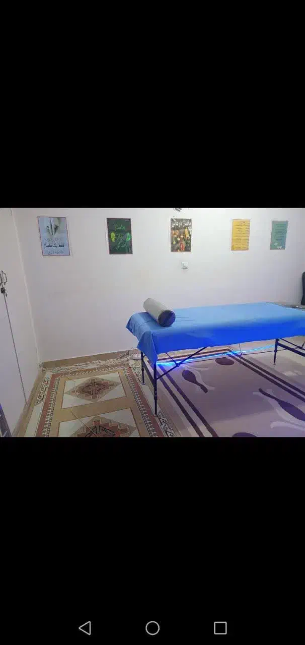 تخت ماساژ|خدمات آرایشگری و زیبایی|قم, پردیسان|دیوار