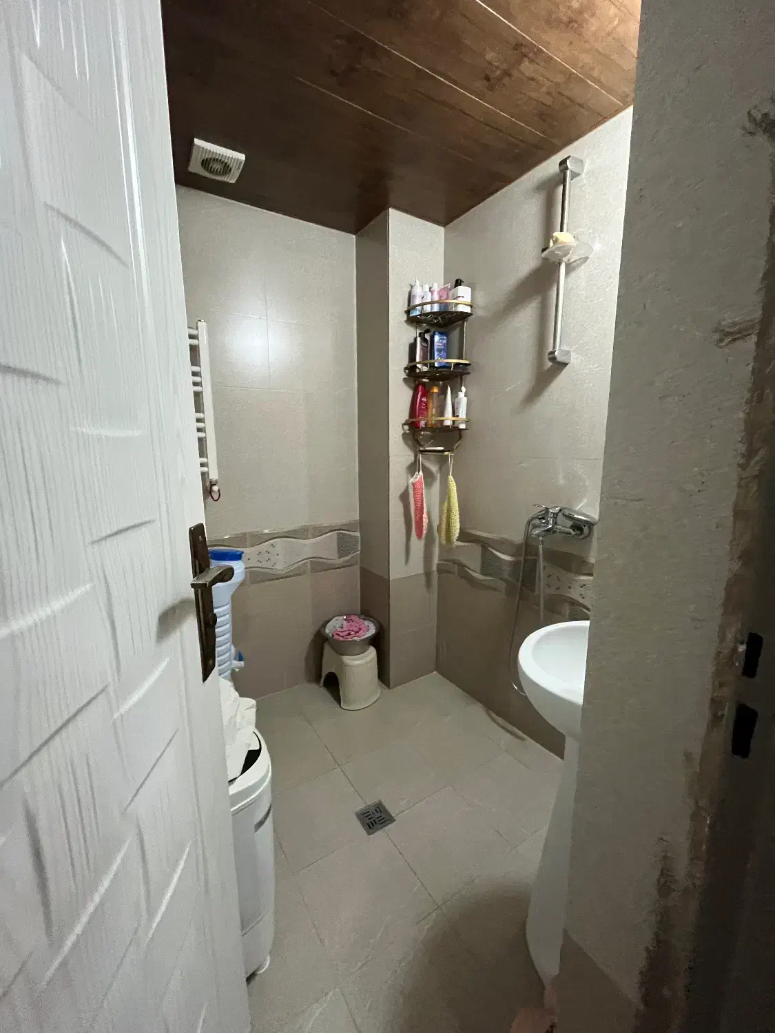 جنت اباد شمالی*۸۲ متر*فول*خوش نقشه