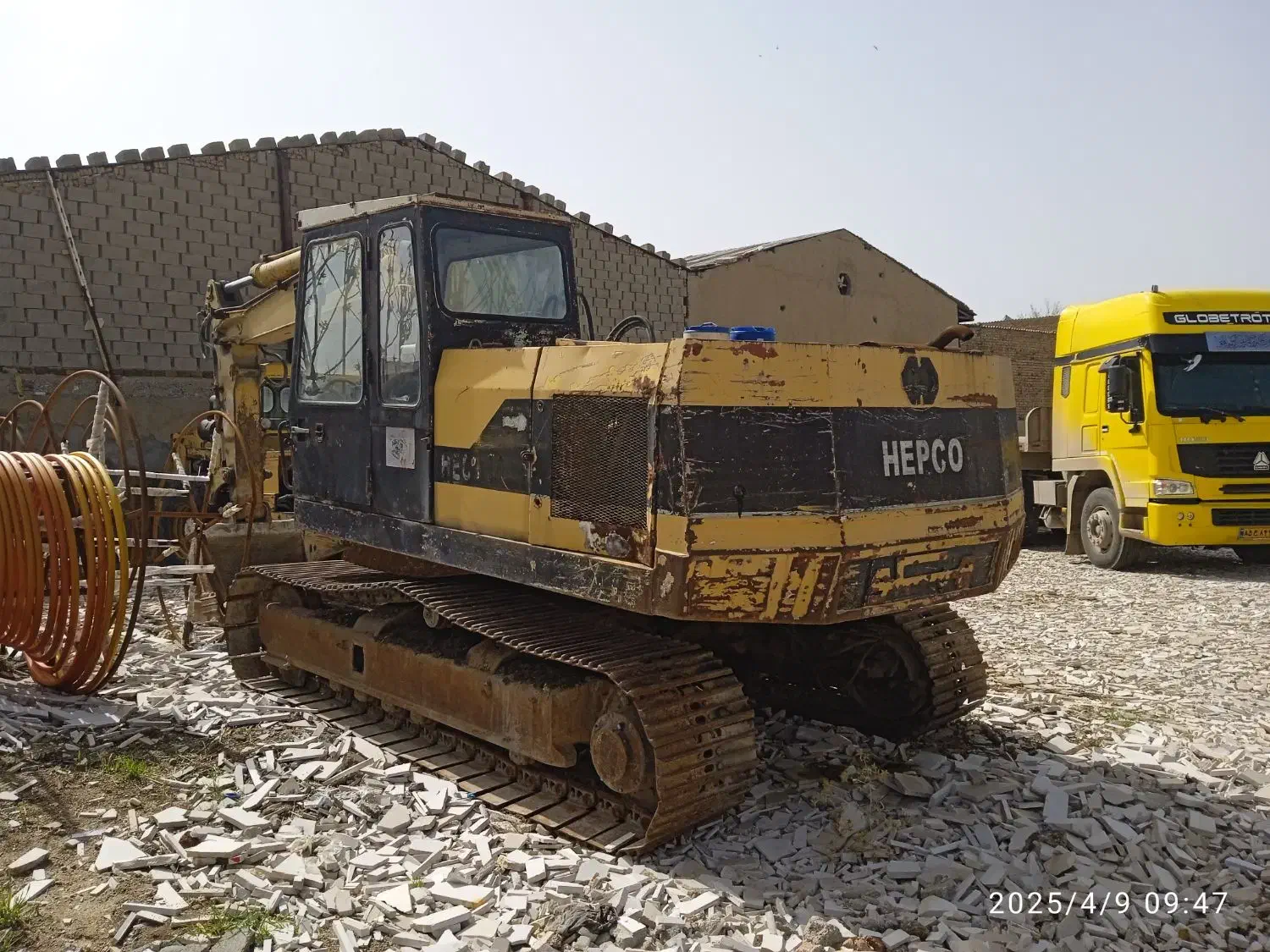 بیل مکانیکی هپکو زنجیری اچ۱۰۰ فروش اقساط و شراکت|خودرو سنگین|باقرشهر, |دیوار