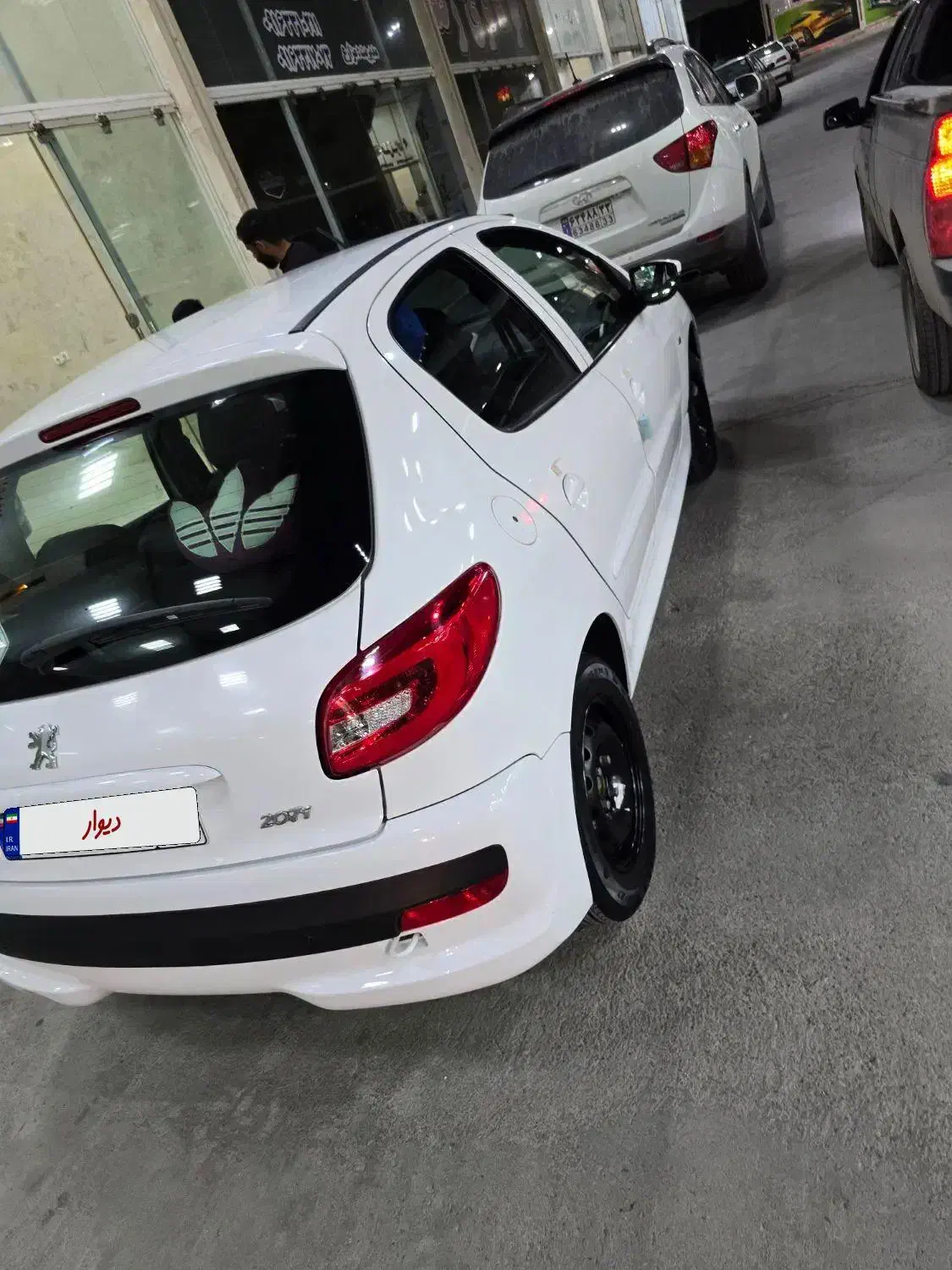 ۲۰۷سقف۱۴۰۲ فلزبدون رنگ|خودرو سواری و وانت|آبادان, |دیوار