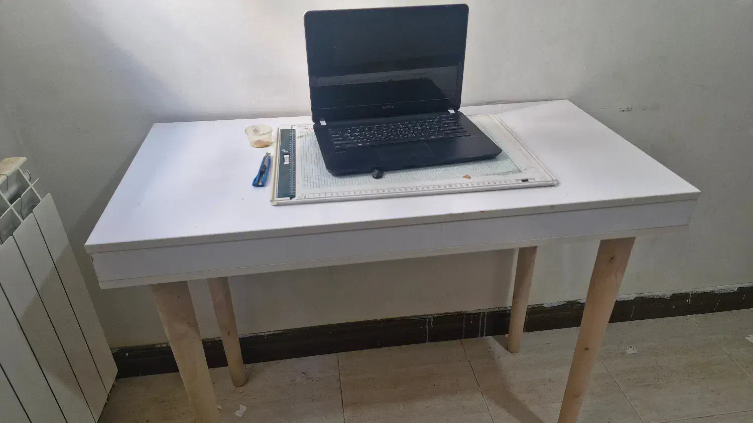 دو عدد میز ام دی اف کامپیوتر ومناسب آشپزخانه|میز تحریر و کامپیوتر|کرمان, |دیوار