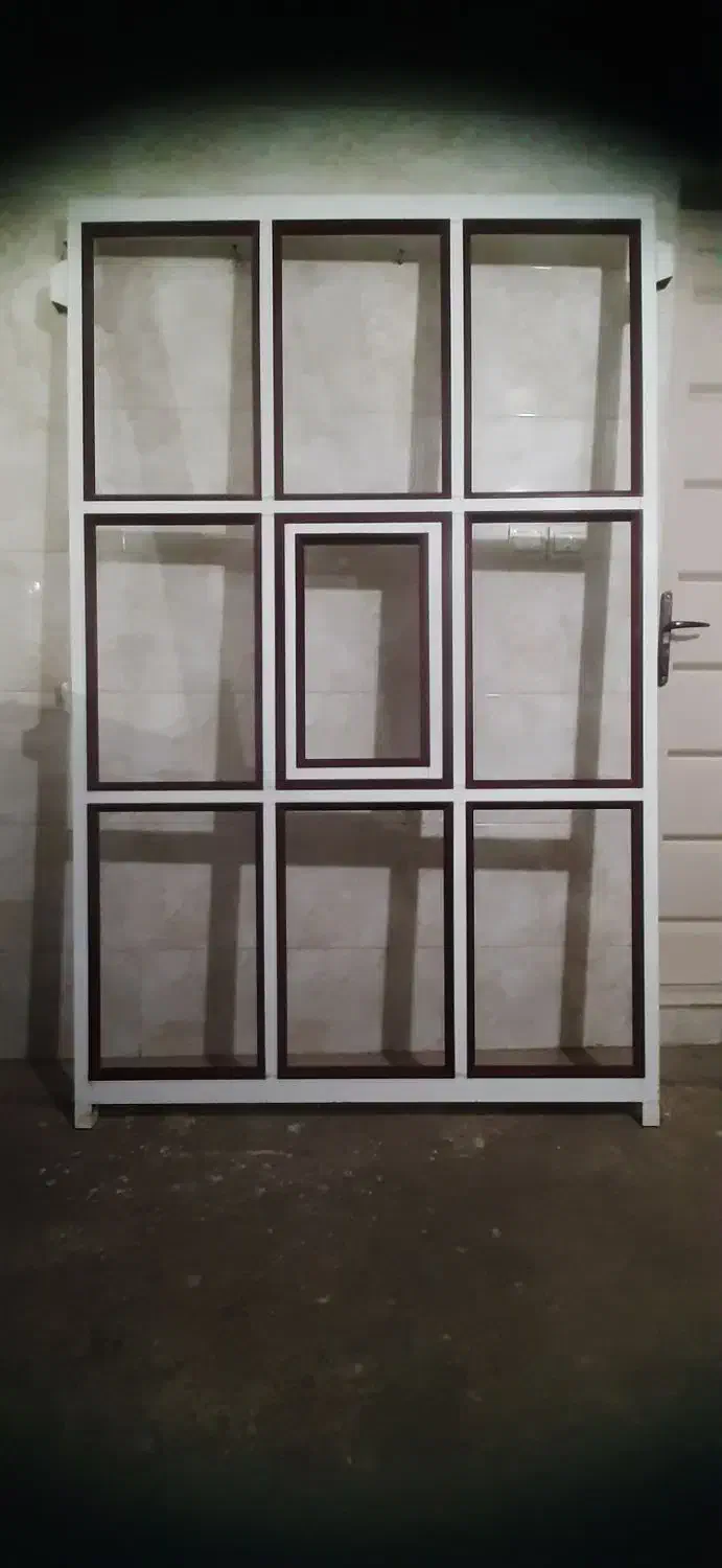 پنجره ۴ عدد|مصالح و تجهیزات ساختمان|زنجان, |دیوار