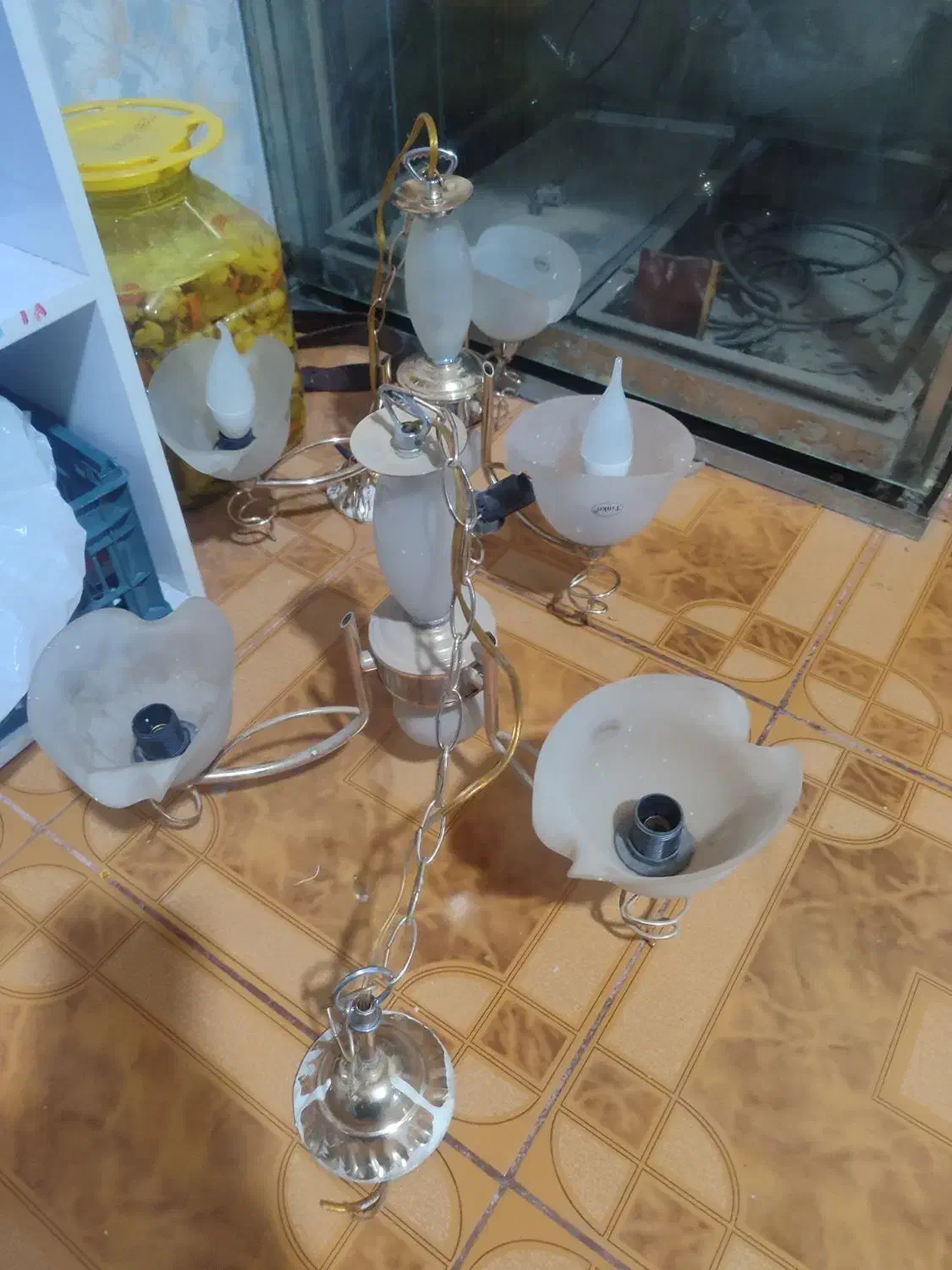 لوستر سه شاخه ۲ عدد|لوستر و چراغ آویز|شیراز, شهرک مهدی‌آباد|دیوار