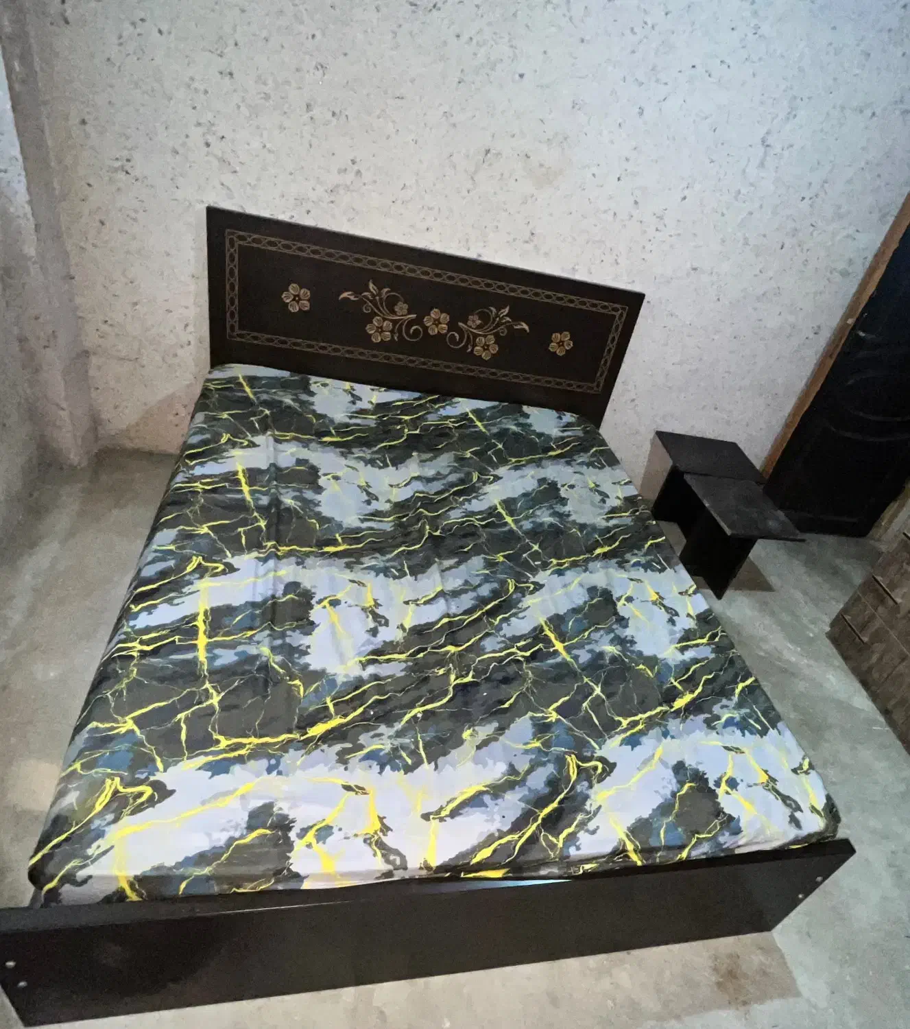 فروش تخت خواب دونفره سالم|تخت و سرویس خواب|لاهیجان, کوی آزادگان|دیوار