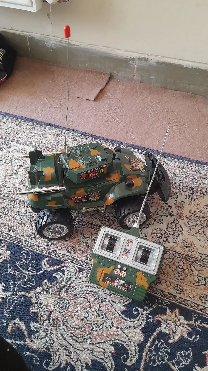 اسباب بازی|اسباب‌بازی بچه|جم, |دیوار