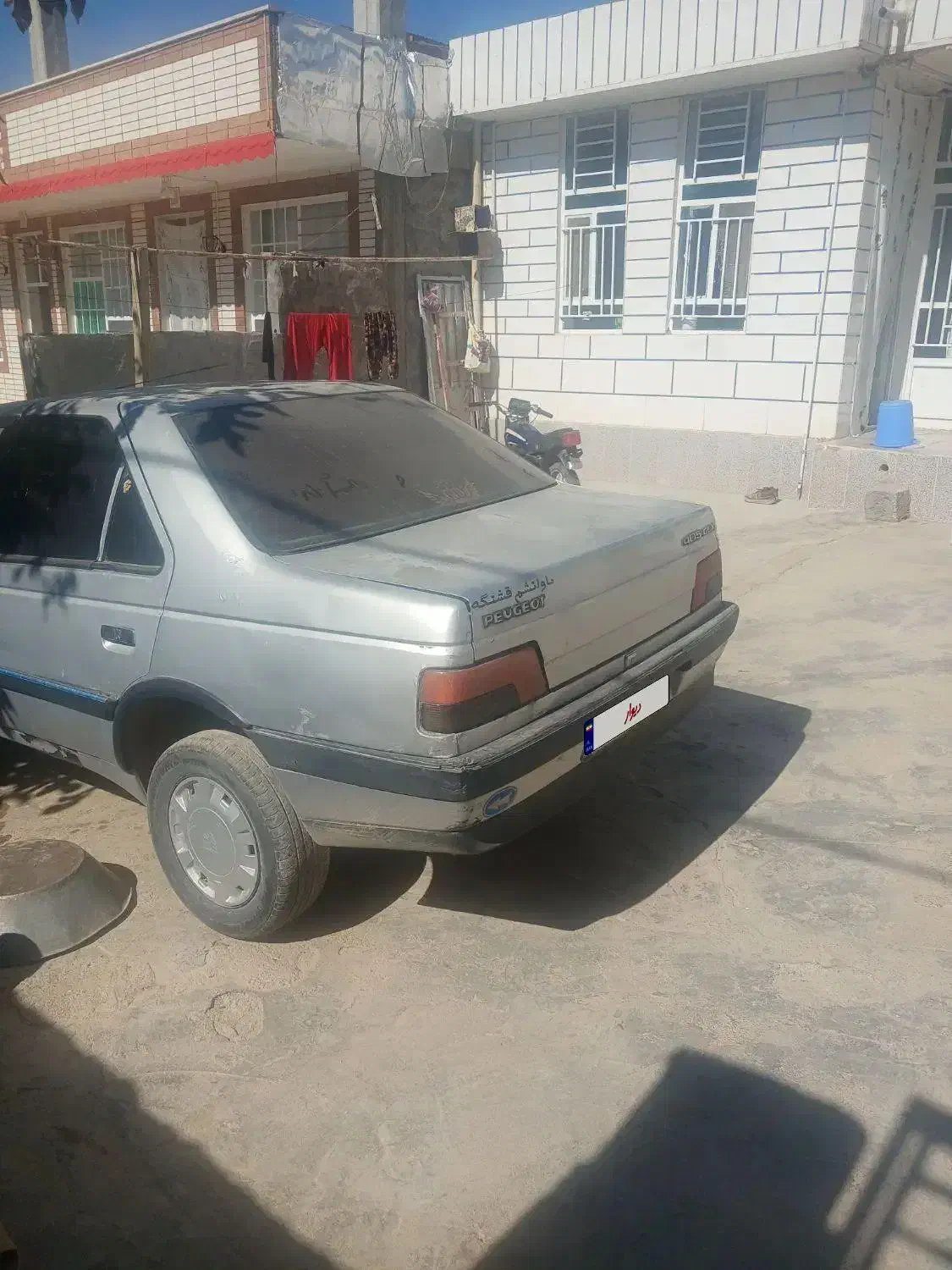 پژو ۴۰۵ جی ال ایکس|خودرو سواری و وانت|لردگان, |دیوار