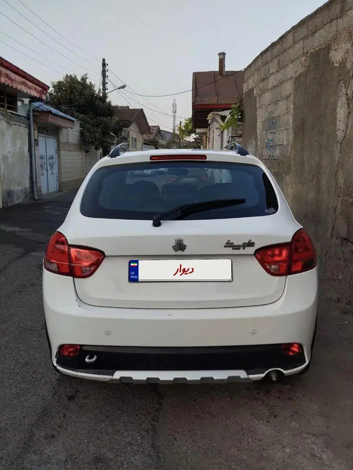 کوئیک مدل ۹۸|خودرو سواری و وانت|رشت, دیانتی|دیوار