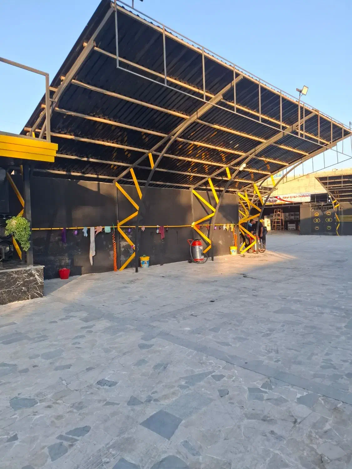 اجاره فضای تبلیغاتی در کارواش.|اجارهٔ مغازه و غرفه|هشتگرد, شهرک اداری|دیوار