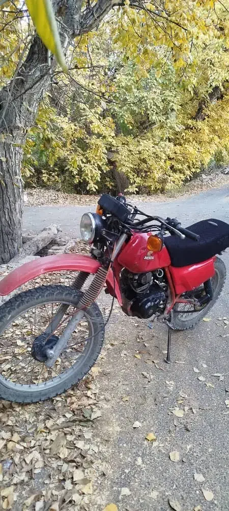 تریل XL125|موتورسیکلت|قمصر, |دیوار