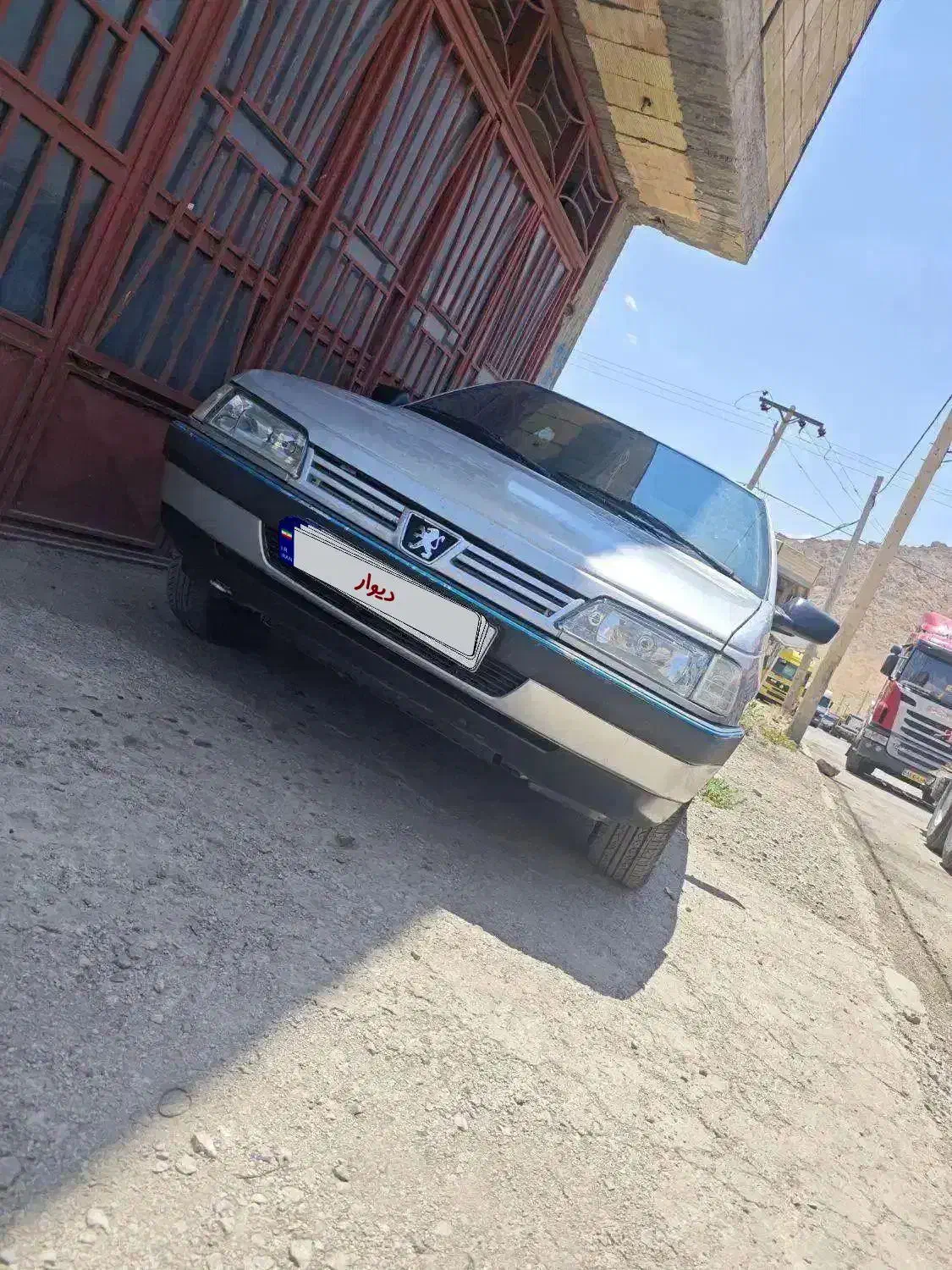 روآ سال|خودرو سواری و وانت|فرخشهر, |دیوار