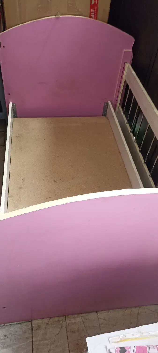 تخت کودک|تخت و صندلی بچه|تهران, تختی|دیوار