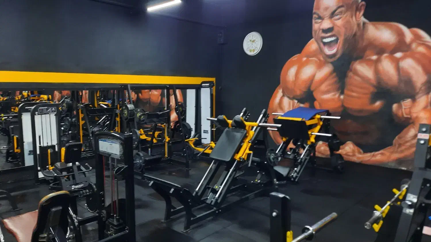 نیازمند یک منشی آقا جهت فعالیت در باشگاه بدنسازی|استخدام اداری و مدیریت|فولادشهر, سایت صنعتی کاوه|دیوار