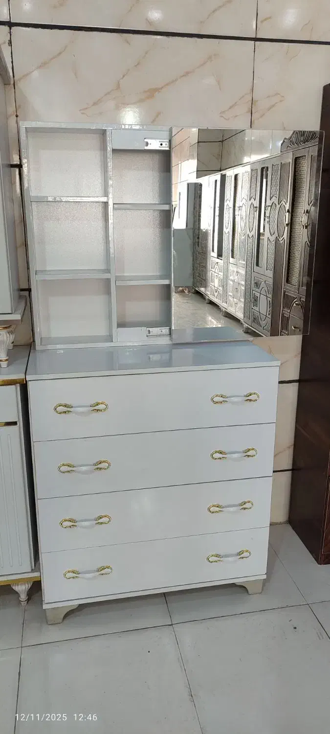 میز آرایش|جاکفشی، کمد، دراور|نسیم‌شهر, |دیوار