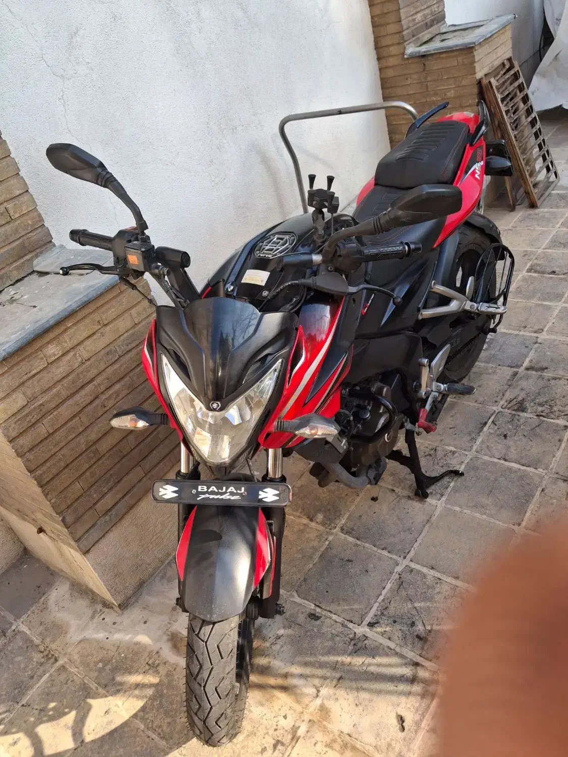 ان اس ns200|موتورسیکلت|تهران, دانشگاه شریف|دیوار