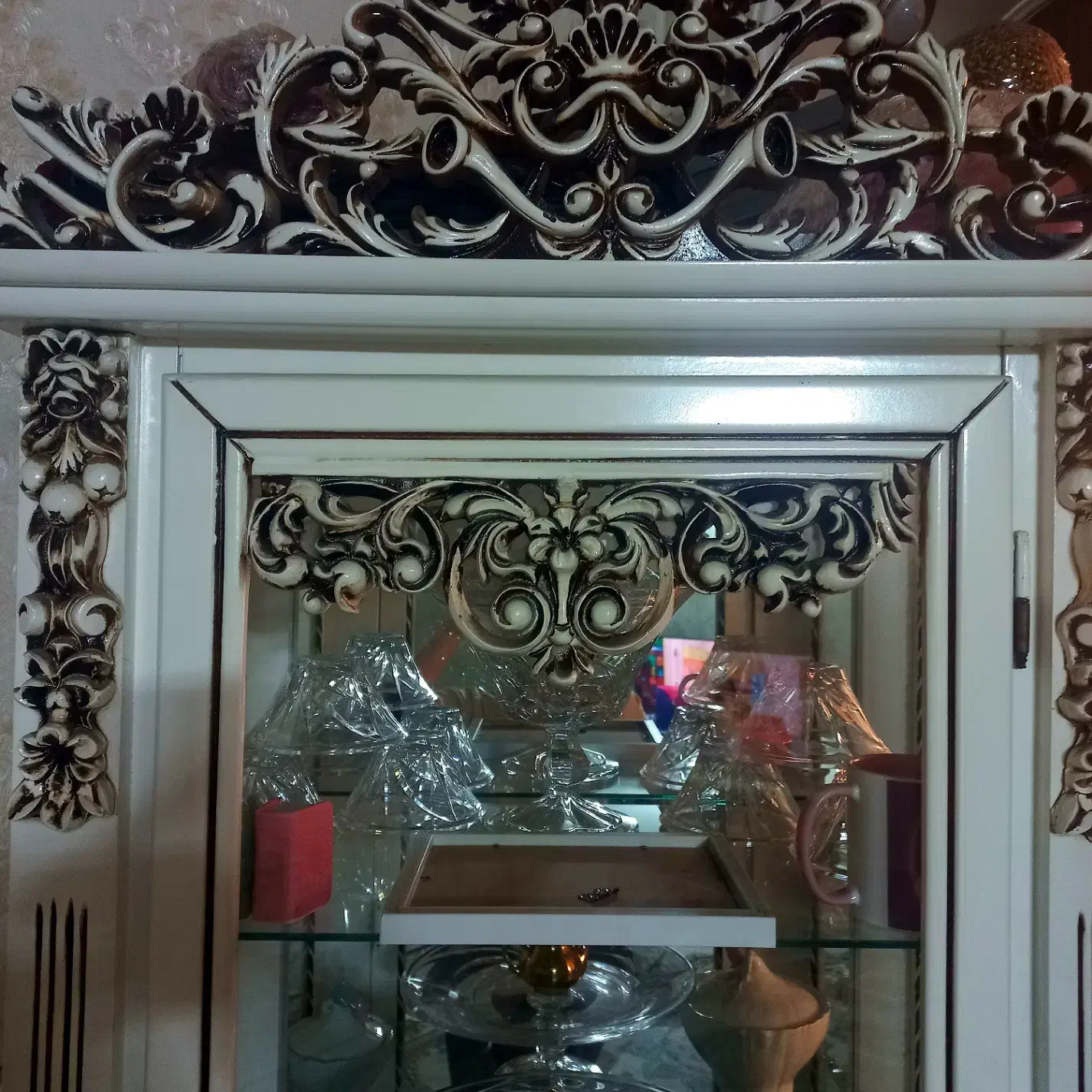 ویترین عروس|بوفه، ویترین، کنسول|قرچک, حسنک|دیوار