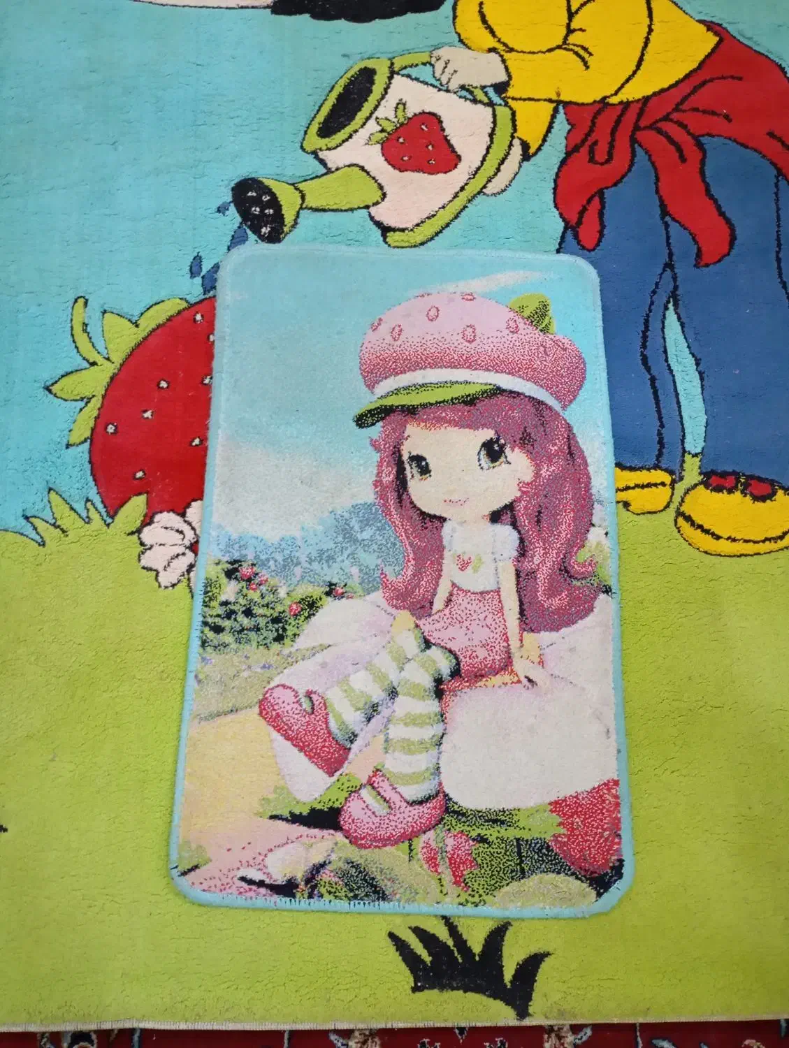 فرش توت فرنگی|فرش|آبادان, |دیوار