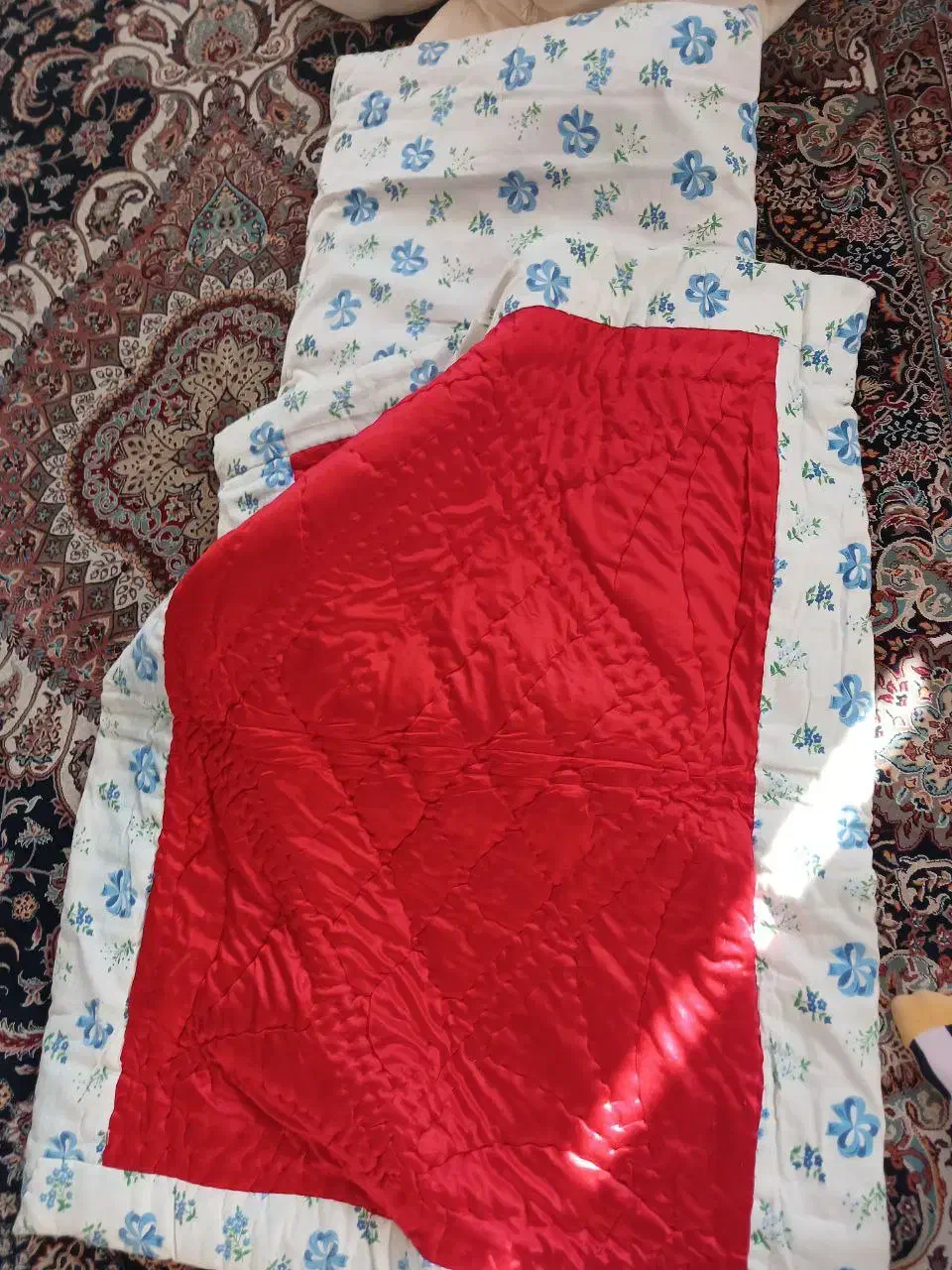 لحاف دو نفره (دوعدد) و لحاف و تشک بچه|رختخواب، بالش، پتو|مشهد, انقلاب|دیوار