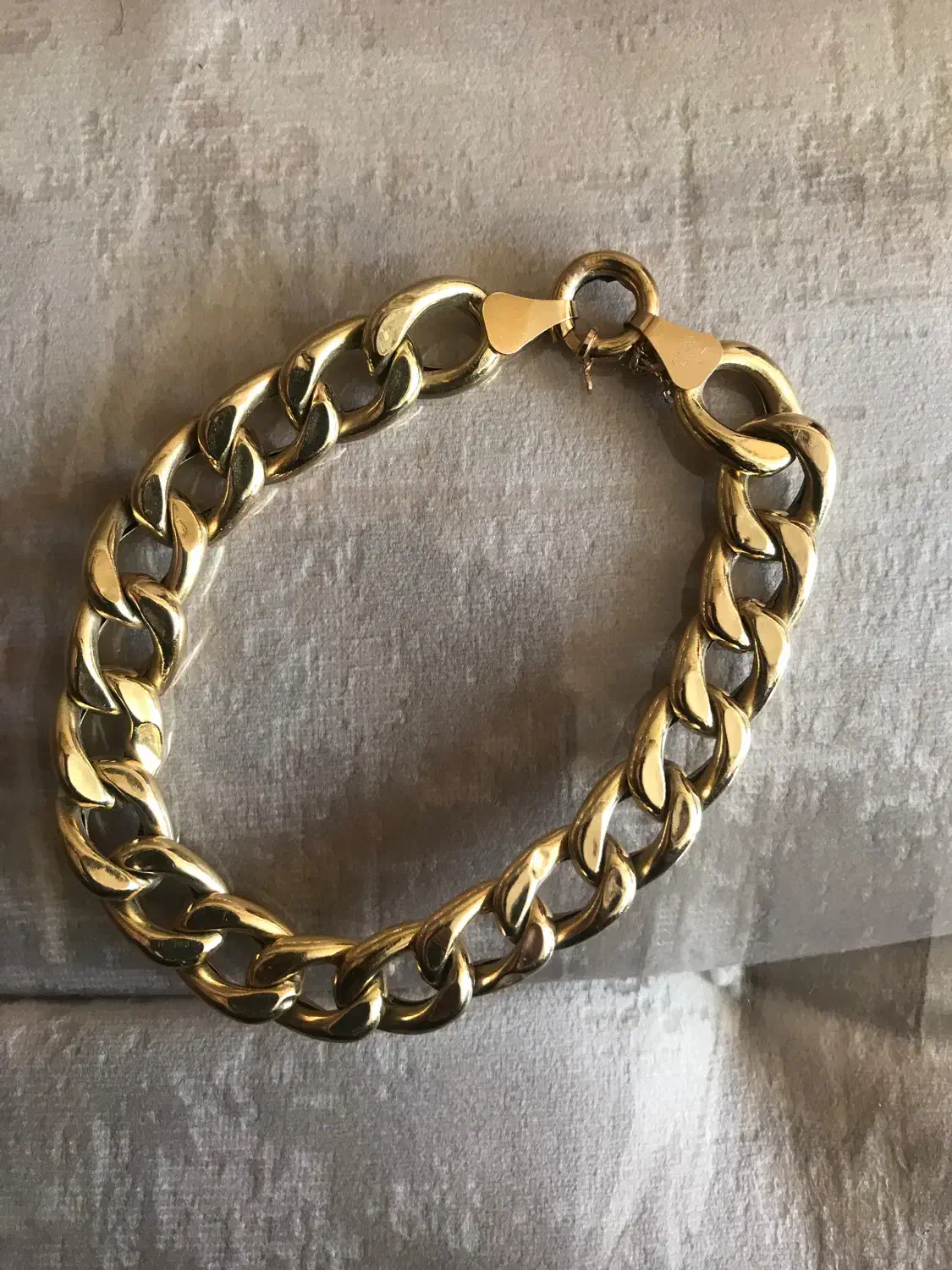 دستبند کارتیر بوزن ۱۱/۸۵۰ و اندازه ۲۳ سانتیمتر|جواهرات|شاهین‌شهر, عطار|دیوار