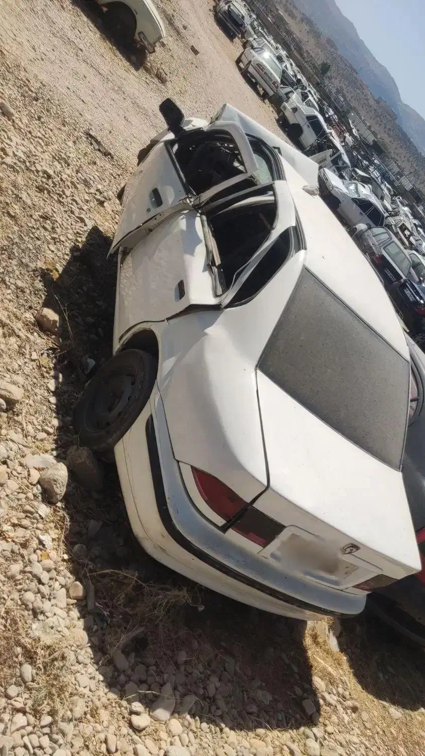 خرید خودرو تصادفی اسقاطی فرسوده|خودرو سواری و وانت|یاسوج, |دیوار