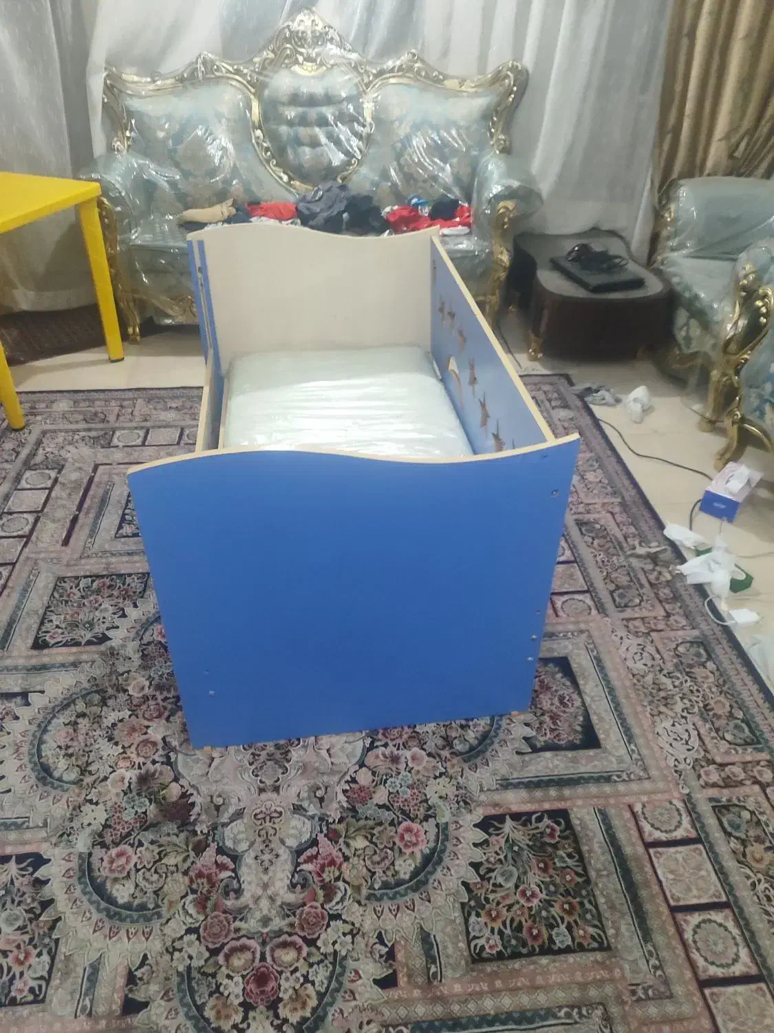 تخت کودک|تخت و صندلی بچه|تبریز, |دیوار