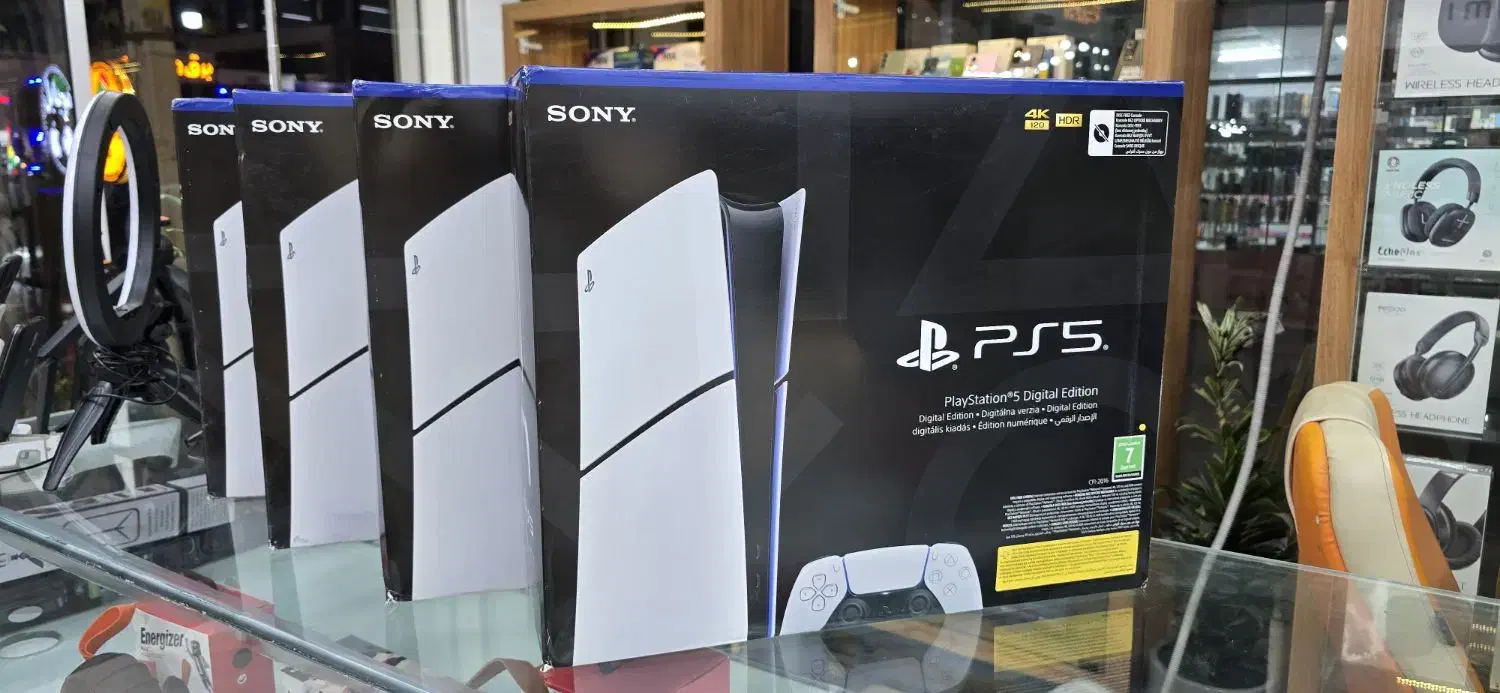 ps5|کنسول، بازی ویدئویی و آنلاین|شیراز, میرزاکوچک خان|دیوار