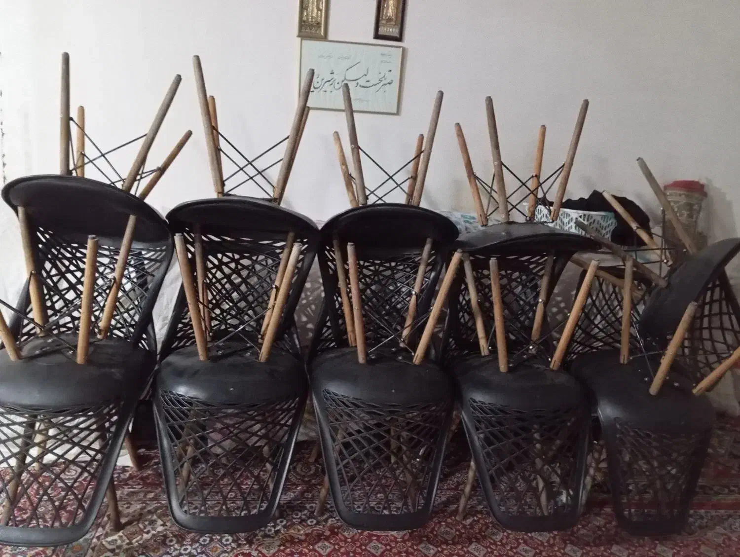 میز و صندلی|کافی‌شاپ و رستوران|خسروشاه, |دیوار