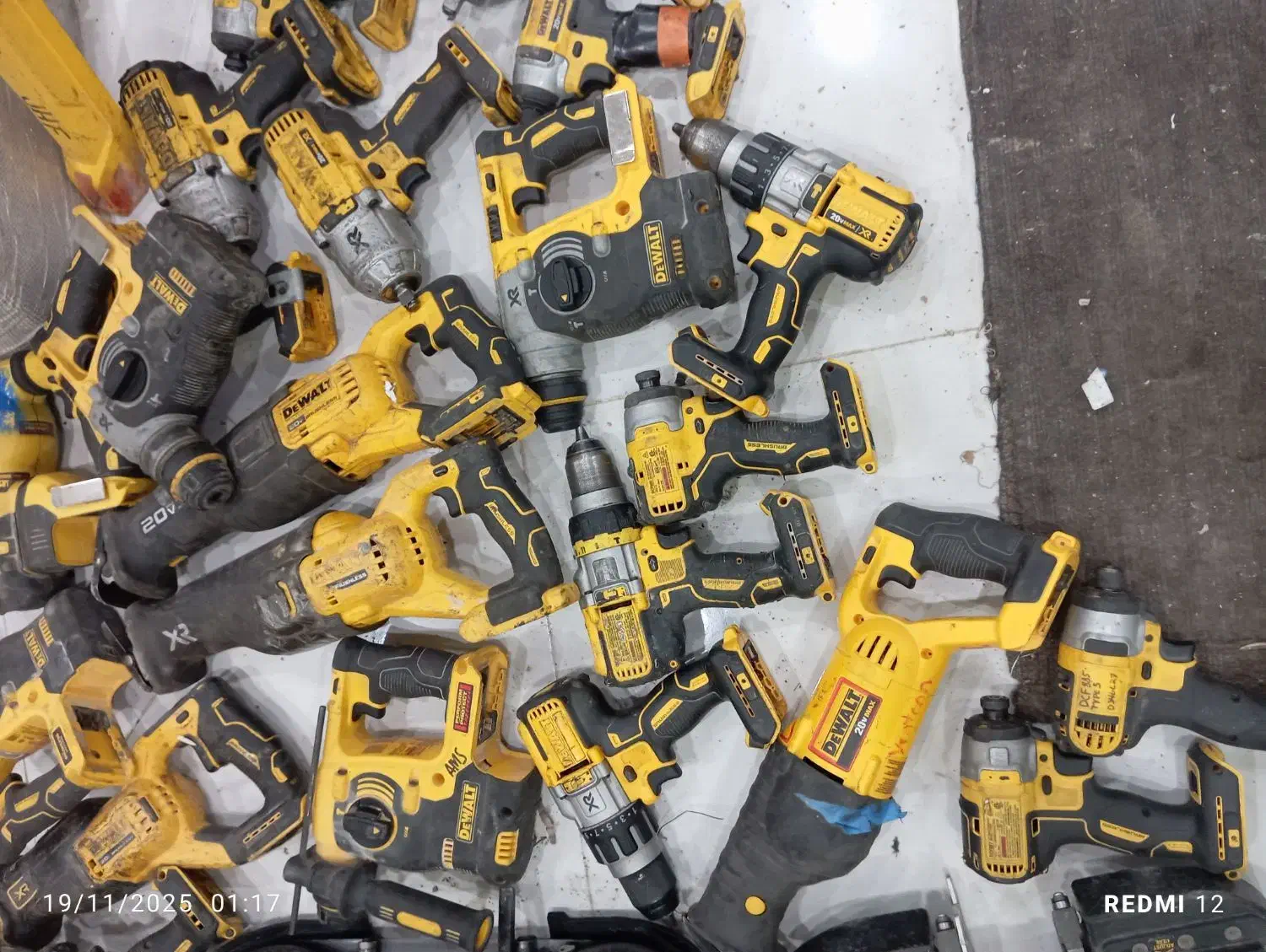 دیوالت|ماشین‌آلات صنعتی|اهرم, |دیوار