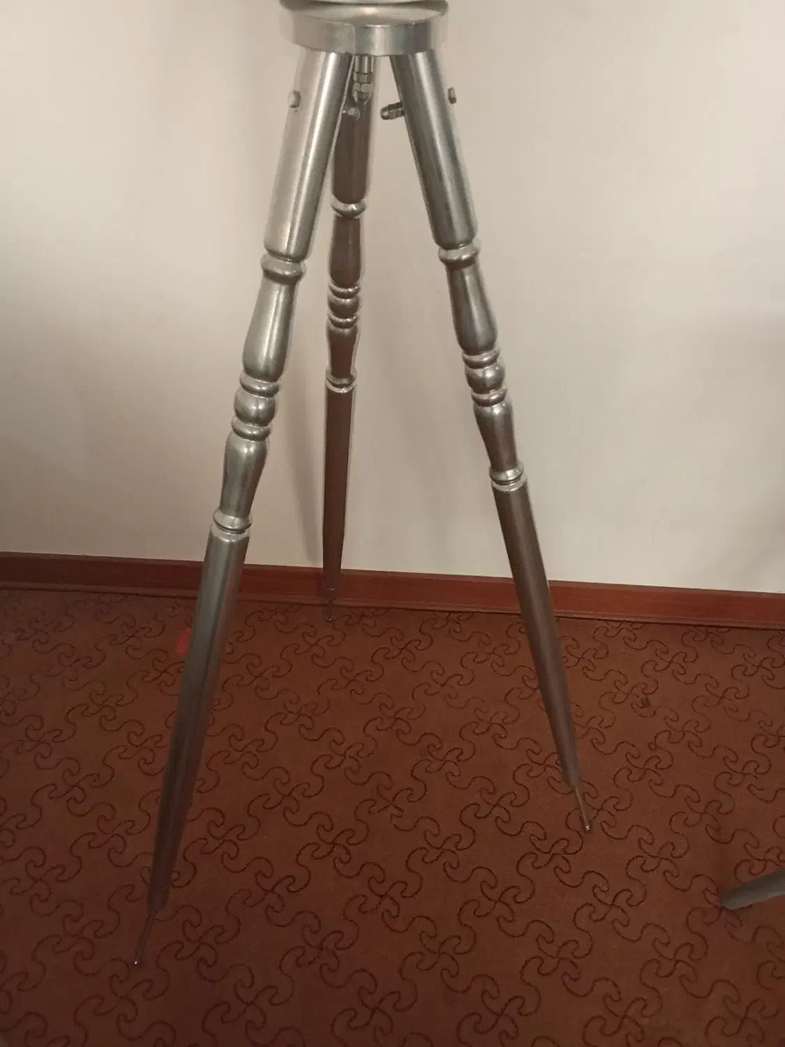 ساعت ایستاده استیل|ساعت دیواری و تزئینی|شیراز, شهرک مطهری|دیوار