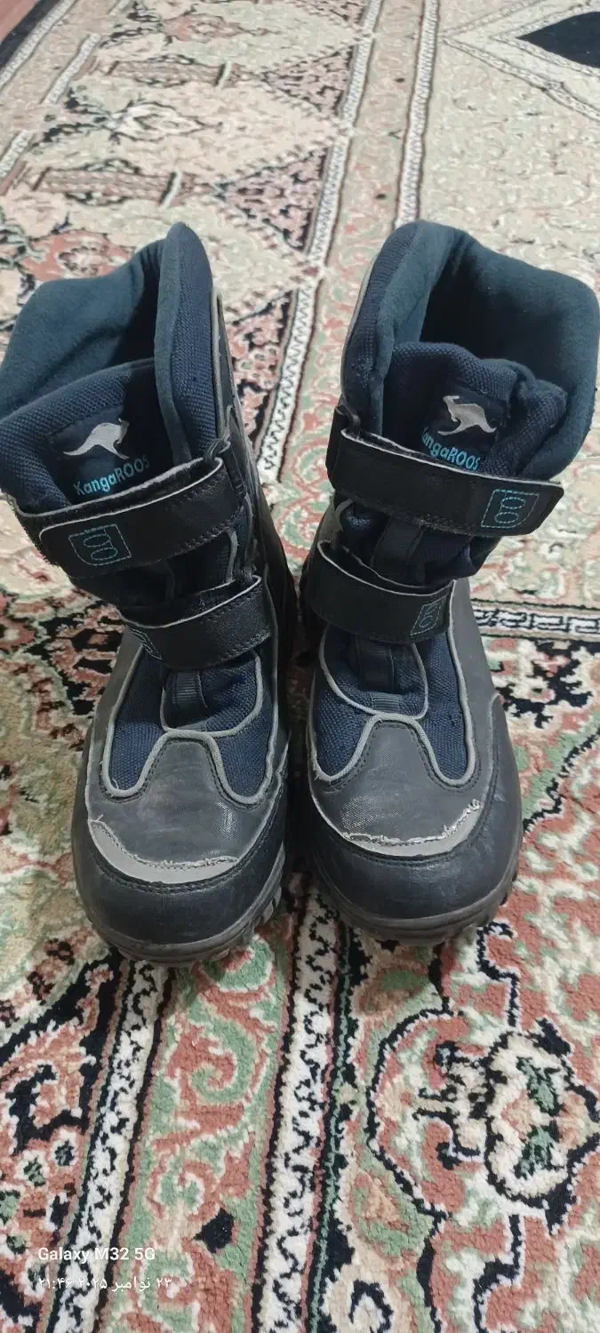 کفش|کیف، کفش، کمربند|کوهدشت, |دیوار